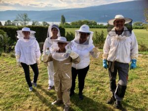 BEES - 8